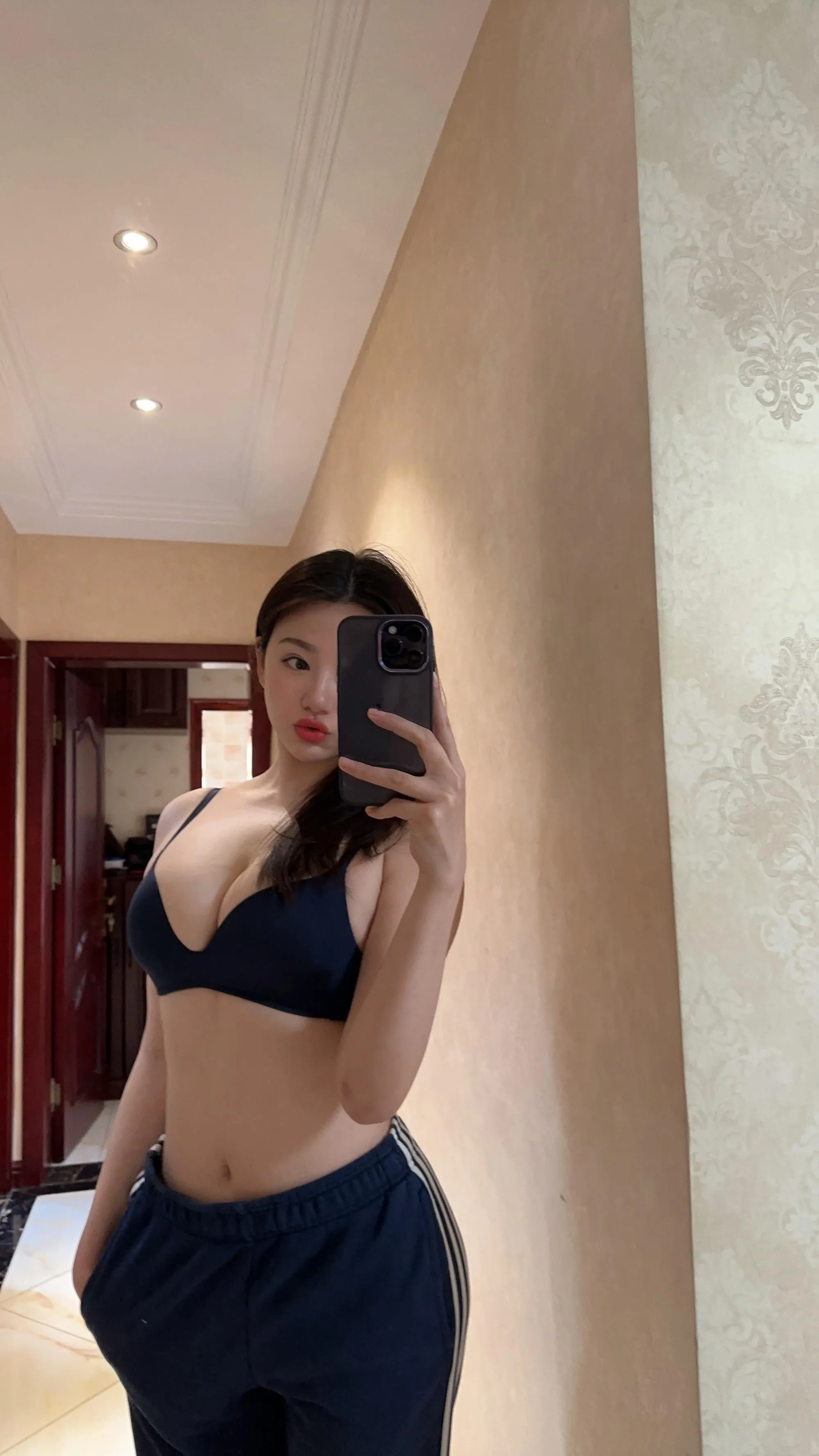 NO.023 奶宝妹纸 – 微密圈系列  黑色内衣 [24P]插图7